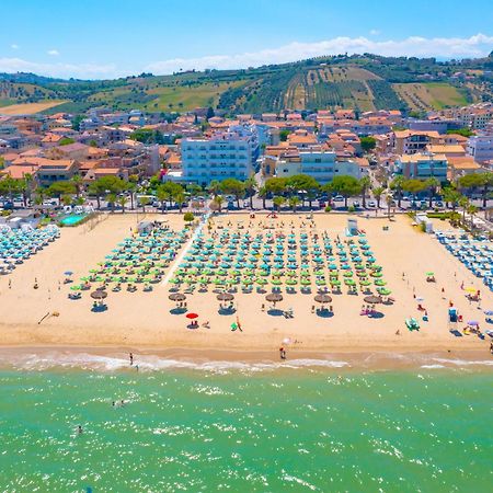 Residence Abruzzo Resort 토르토레토 외부 사진
